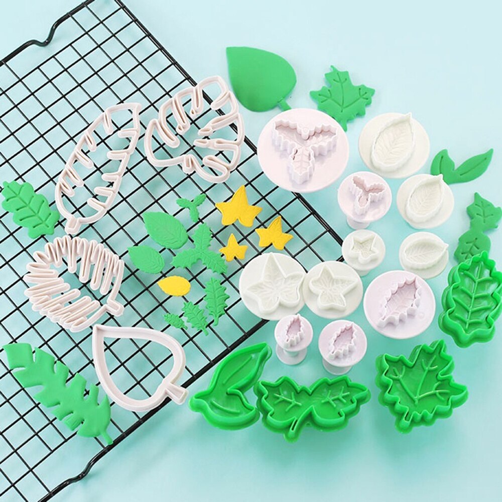 Set 3 hoặc 4 Khuôn Tạo Hình Lá Cho Bánh
