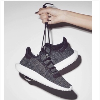 Sẵn adidas tubular shadow