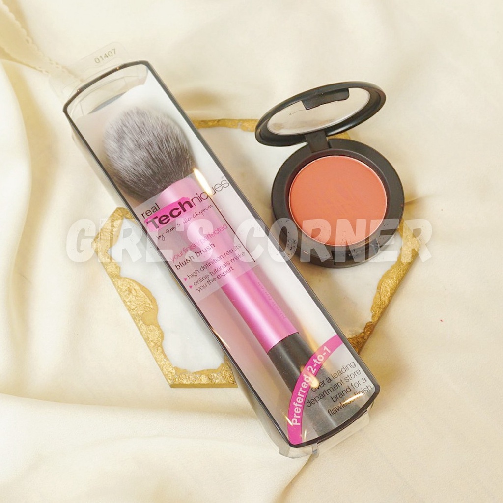 Cọ Má Hồng Real Techniques Blush Brush - Mẫu cũ