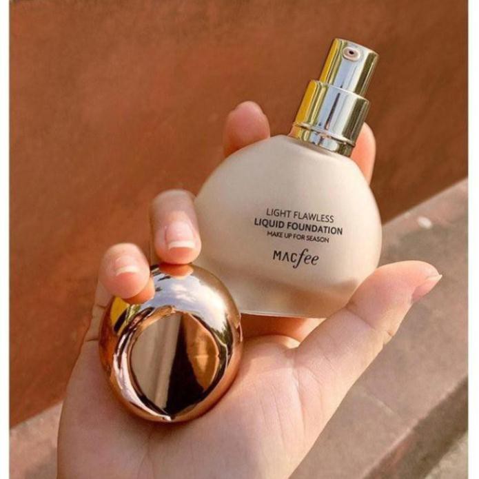 Kem nền che khuyết điểm dưỡng ẩm lâu trôi Macfee -Kingdc-Light Flawless Liquid Foundation MLF2 | BigBuy360 - bigbuy360.vn