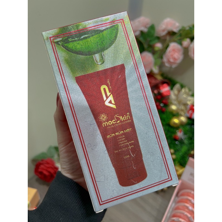 Sữa rửa mặt Magic Kin 120g