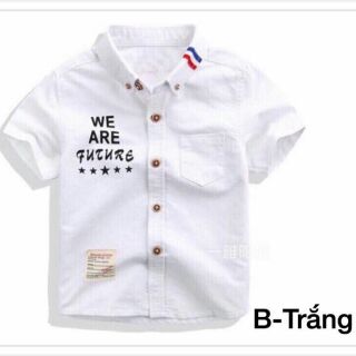 Áo sơ mi trắng cho bé trai.