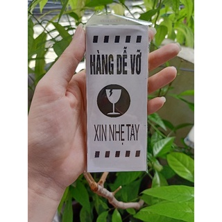 50 phiếu tem nhãn dán decal hàng dễ vỡ