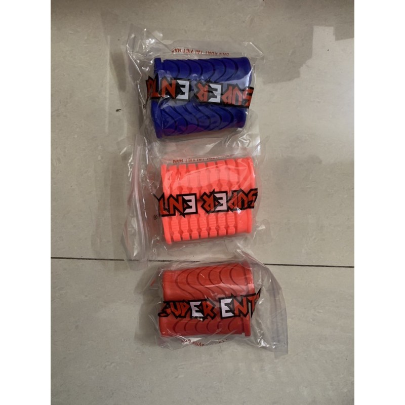 {FREE SHIP} Để chân cao su màu dành cho các loại xe số, nhiều màu sắc