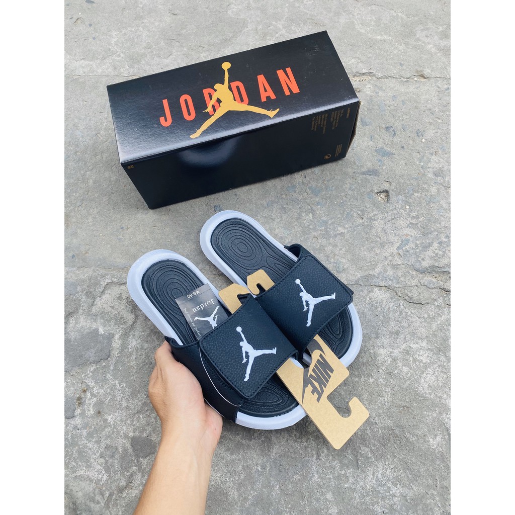 Dép jordan nam nữ đen viền trắng