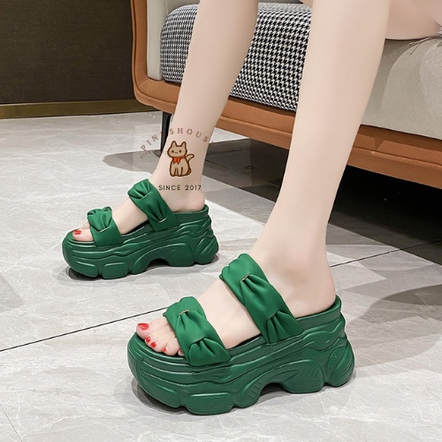 Dép Nữ 2 Quai Ngang Đế Bự Cao 9CM Mã 8169