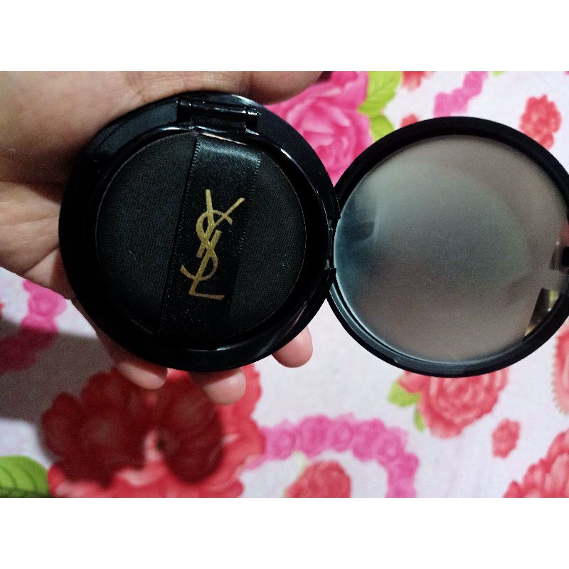 Phấn nước y.s.l Cushion Y.S.L Le Cushion Encre De Peau Luminous Matte