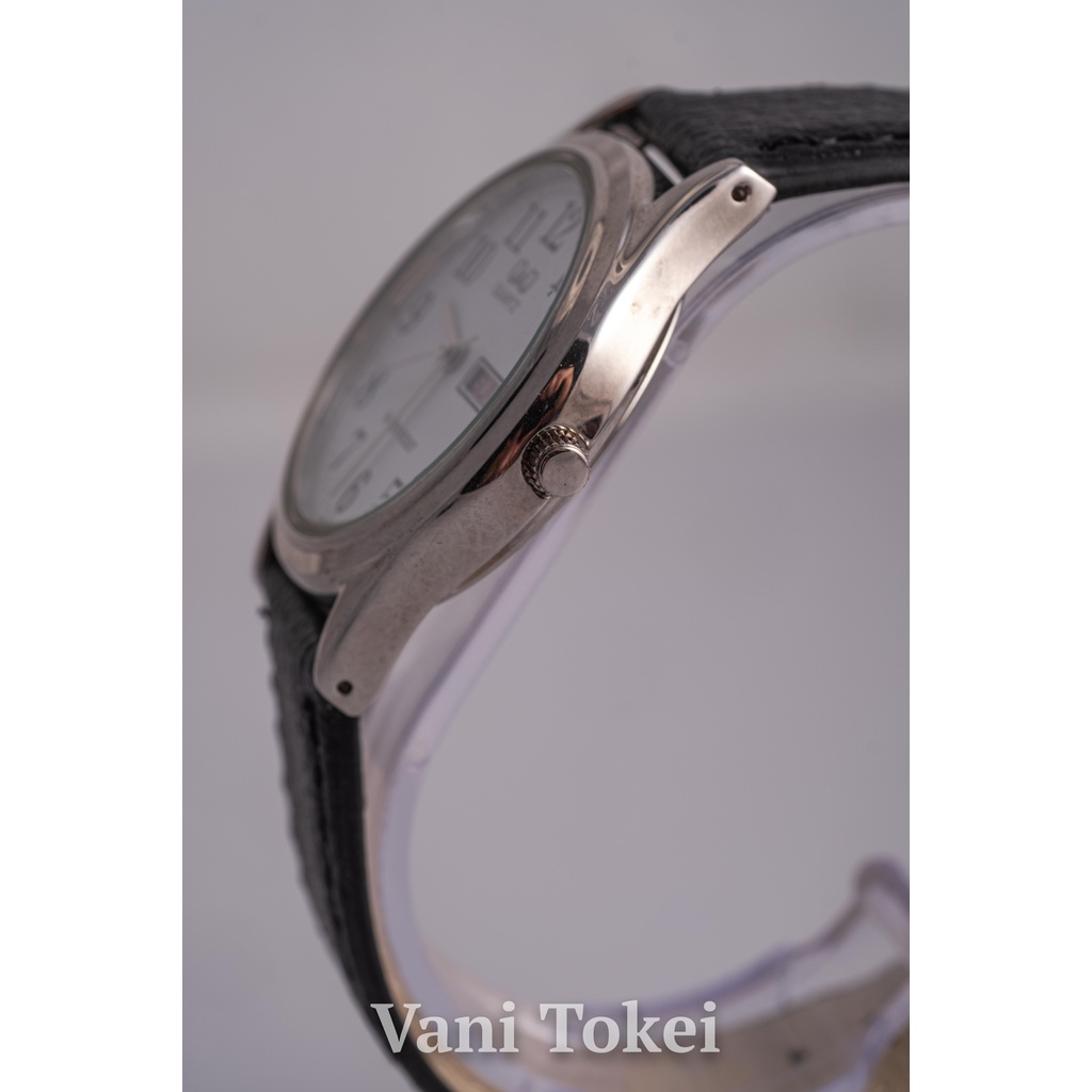 Đồng hô-nam-Q&Q-dây da