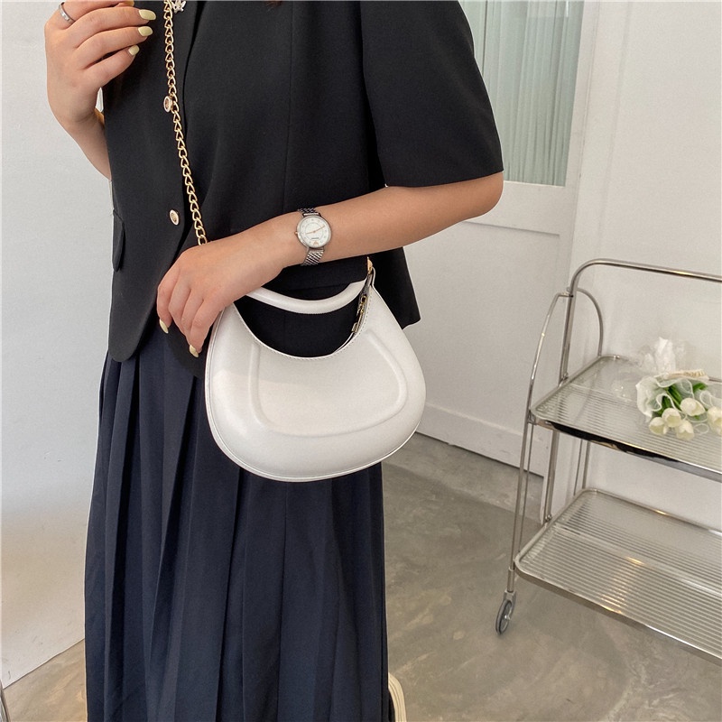 Túi Đeo Vai Thời Trang Mùa Hè 2022 Phối Dây Xích Sành Điệu Cho Nữ