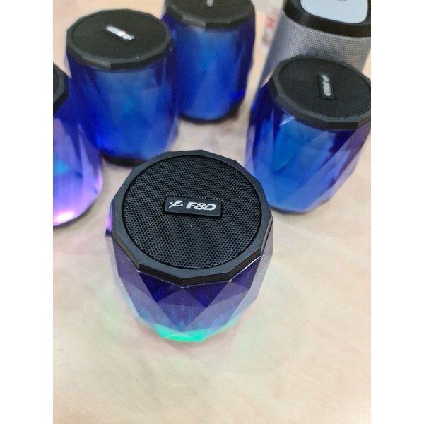 Loa Bluetooth Fenda W8 Chính Hãng nobox 99%