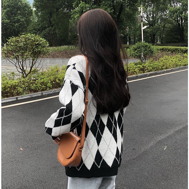 kumi.vn SẴN HÀNG áo khoác cardigan len hoạt tiết trám màu hồng và đen