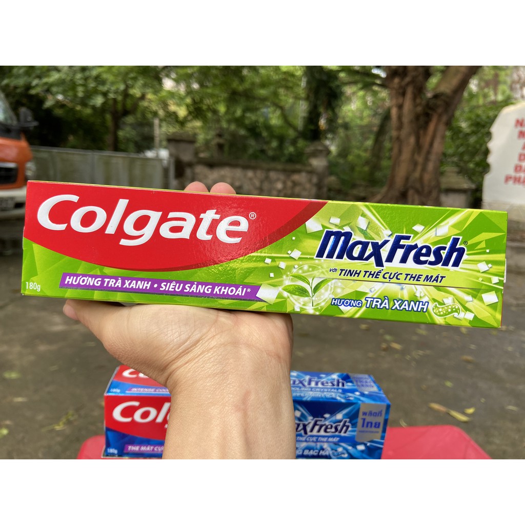 KEM ĐÁNH RĂNG COLGATE MAXFRESH 200g