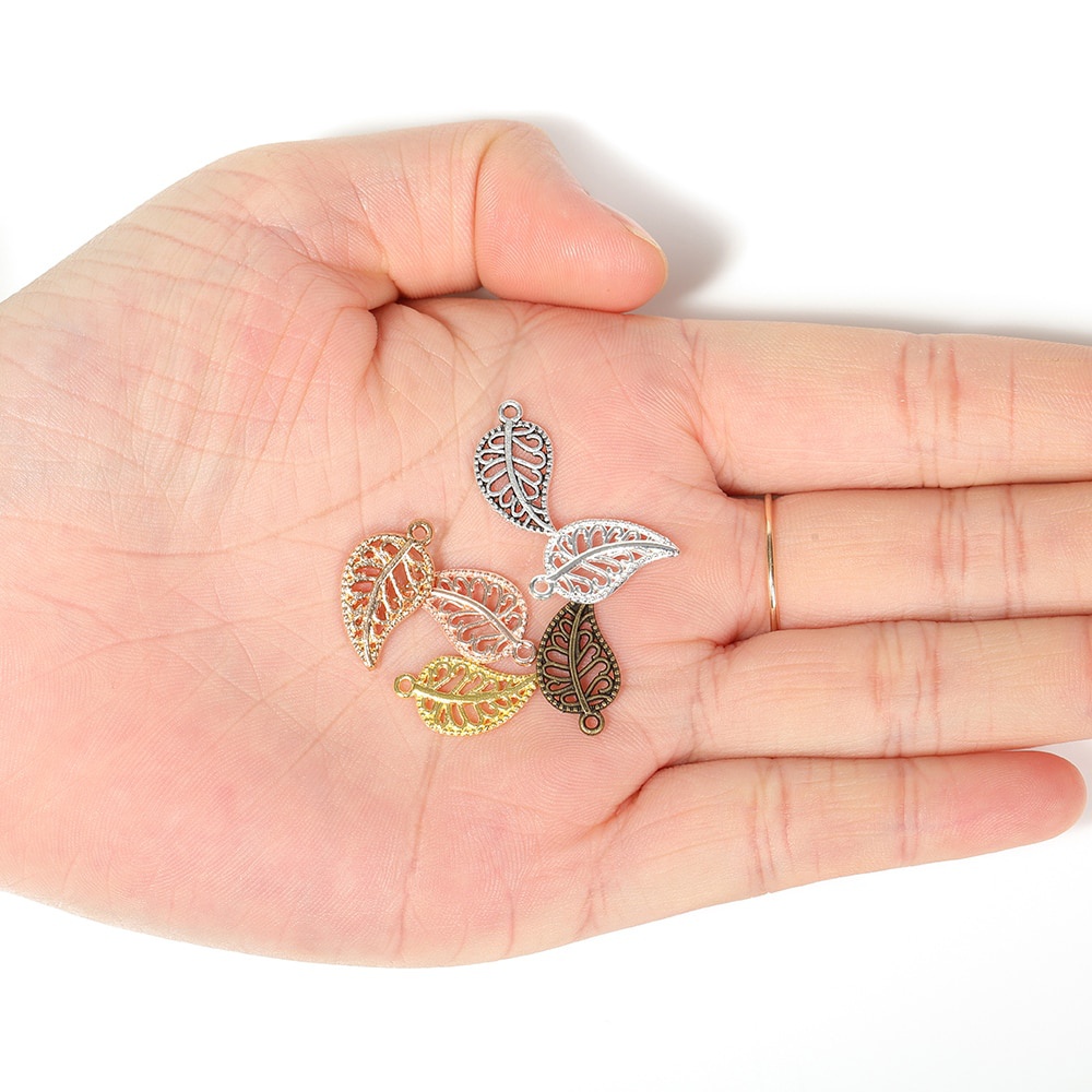 Bộ 50 Mặt Vòng cổ / Vòng Tay / Lắc Chân Hình Lá Cây Bằng Kim Loại 17x9mm