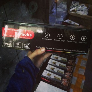 Mic hát Karaoke kiêm loa Bluetooth SD-08