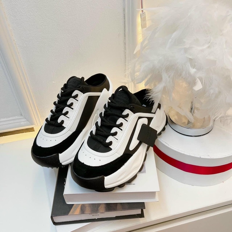 Giày sục thể thao nâng đế tag mác fullbox