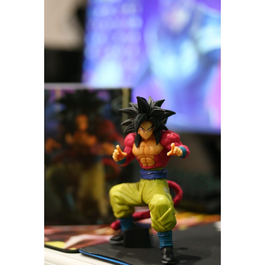 MÔ HÌNH SONGOKU SUPPER SAIYAN 4