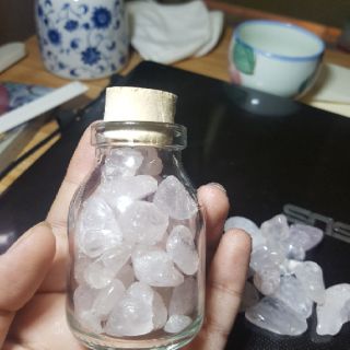 Lọ đá vụn bóng thanh tẩy