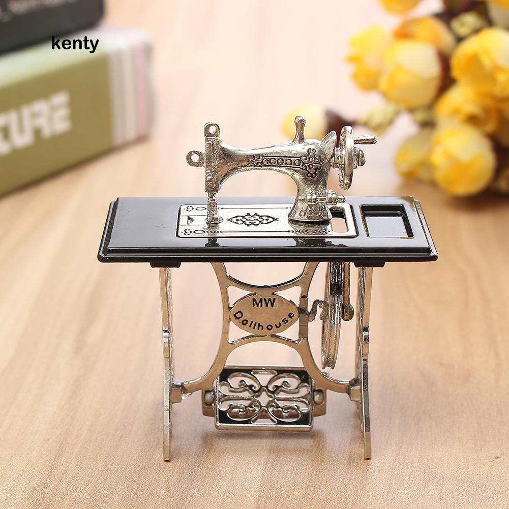 Mô hình máy may mini, tỉ lệ 1/12 dùng trang trí