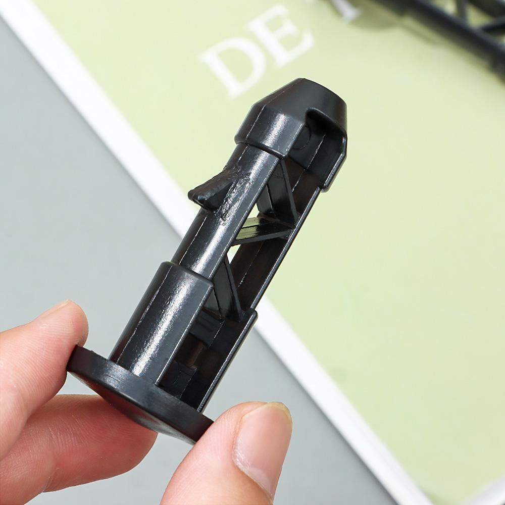 Bộ 2 / 4 Chốt Nhựa Gắn Thùng Rác Ngoài Trời Tiện Dụng
