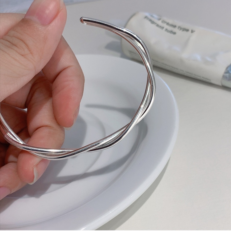 Thiết kế mở Vòng đeo tay Thời trang cao cấp Phong cách đơn giản Vòng tay nữ thanh lịch