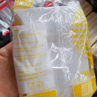 50 dĩa nhựa dùng 1 lần