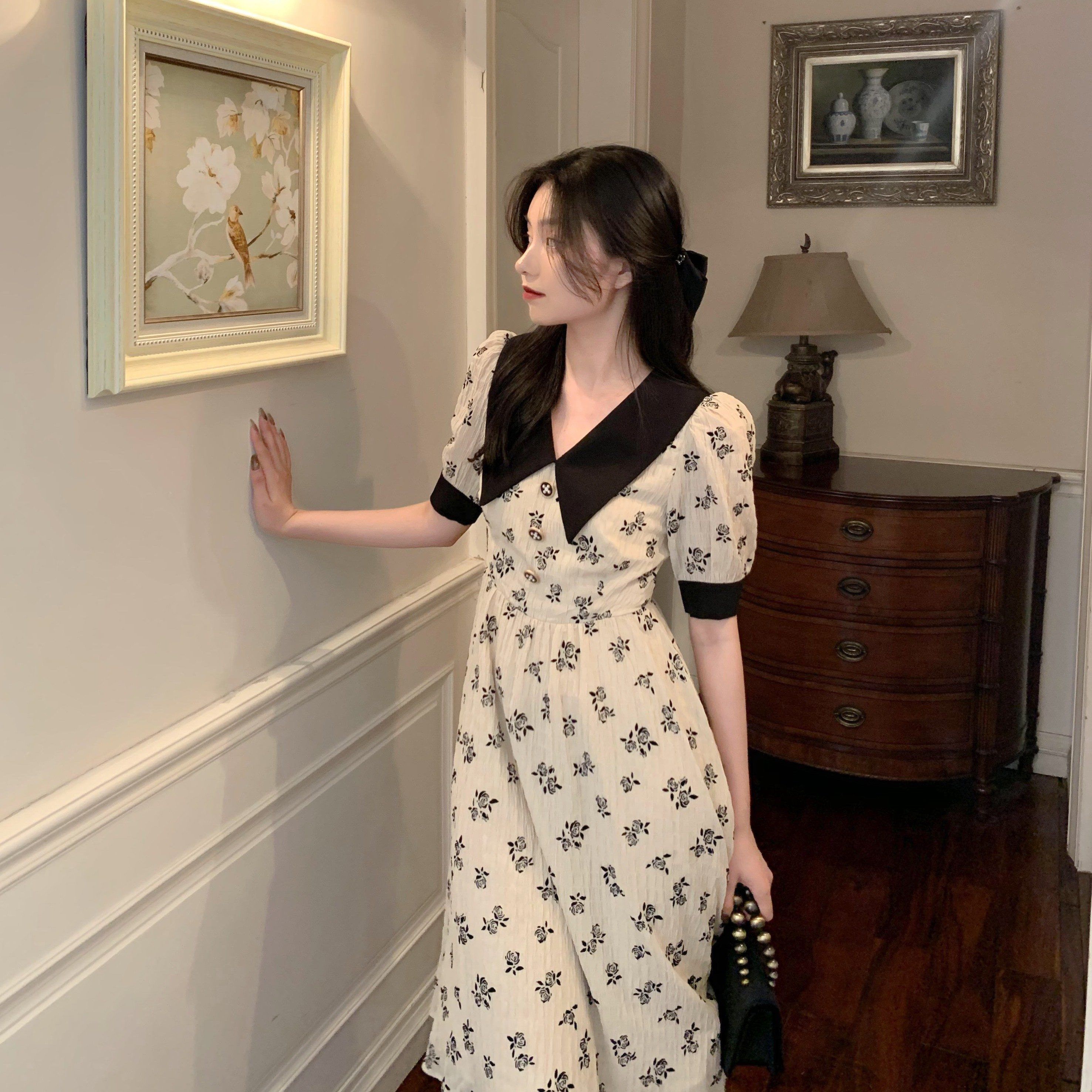 Đầm Nữ Tay Ngắn Cổ Chữ V Họa Tiết Hoa Thời Trang Quyến Rũ | BigBuy360 - bigbuy360.vn