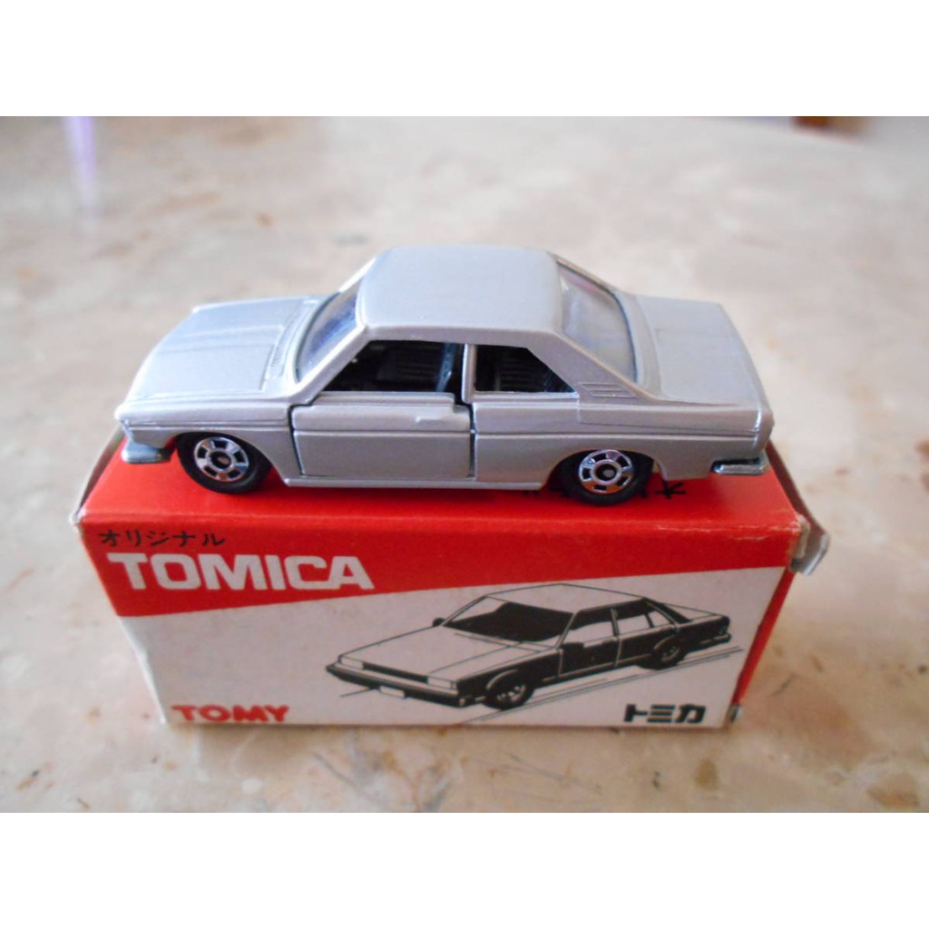 ô tô Tomica 1/60 No 1 Nissan New Bluebird SSS C made in japan