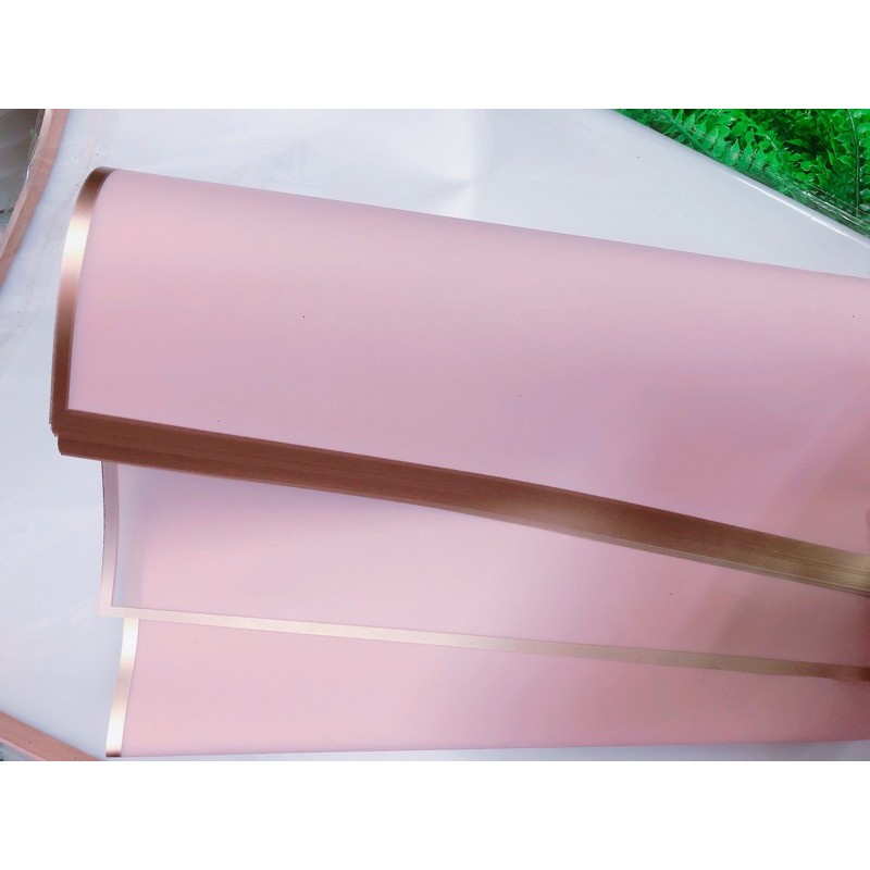 Giấy gói hoa bóng mờ viền đồng cao cấp