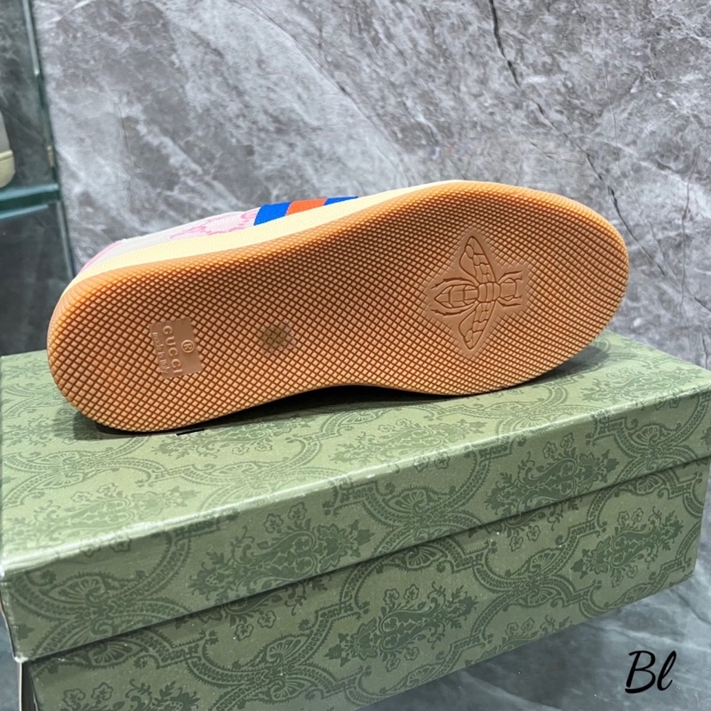 Giày thể thao viền chìm fullbox