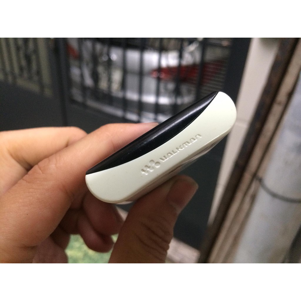 Điện thoại Sony Ericsson W150i chính hãng | BigBuy360 - bigbuy360.vn