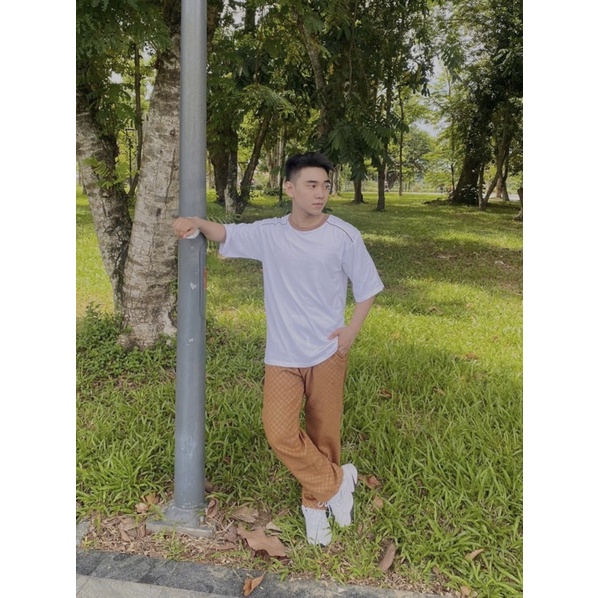 Áo Thun Áo Phông Unisex Nam Nữ Chạy Viền Phối Ulzzang Hot Trend Street Style Mr Smile 99 Shop