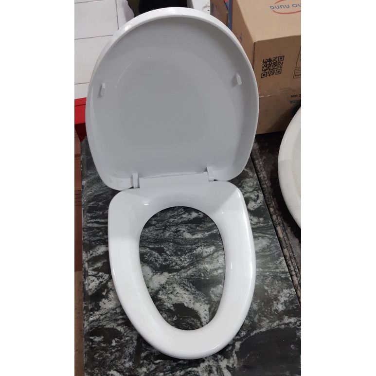 Nắp bồn cầu rơi êm HA10 dùng cho bệt liền khối,két rời