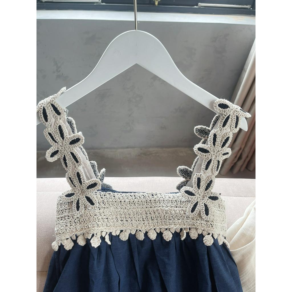 Set hai dây đũi xước thiết kế áo phối ren thêu quần ống sớ đi biển Jullie.De'Clothing