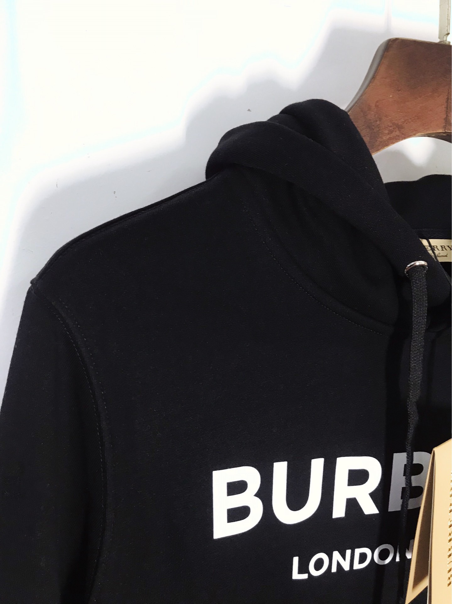 Burberr    Áo khoác nỉ cotton dài tay có mũ thời trang thu đông 2021 | BigBuy360 - bigbuy360.vn