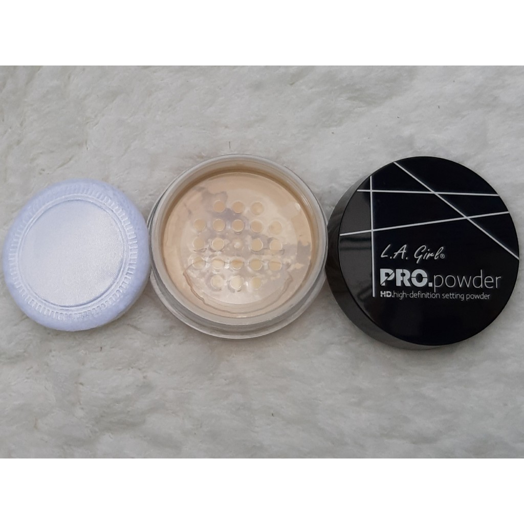 Phấn Nền Essance Powder  kiềm Dầu trong 24h