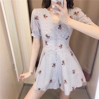Váy nữ cổ V hoa thêu [Order]