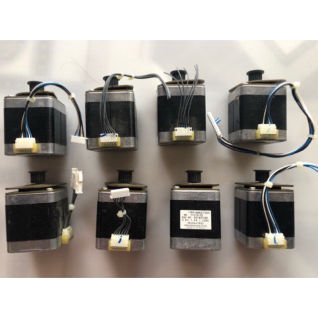 Động cơ bước 17PMK043P5V