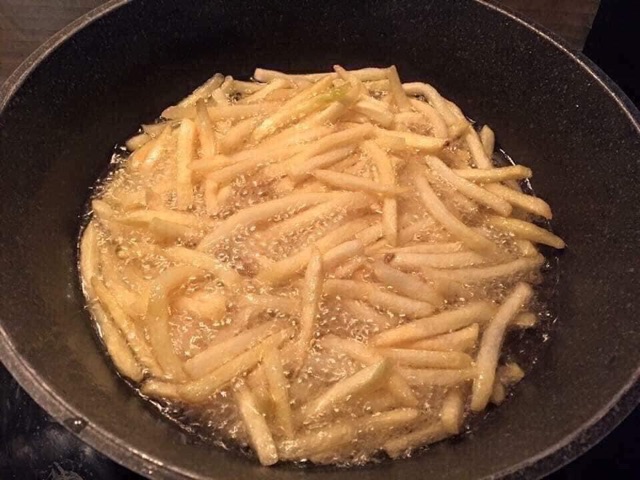 Combo 2 gói khoai tây cọng bỉ 1kg