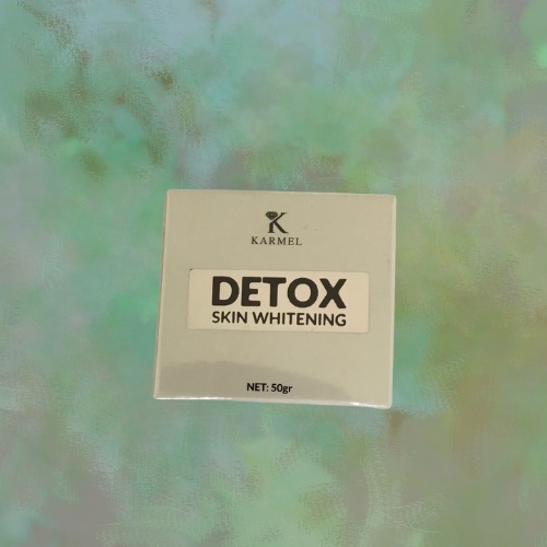 Mặt Nạ Thải Độc Detox White Mask KARMEL Dành Cho Mọi loại Da