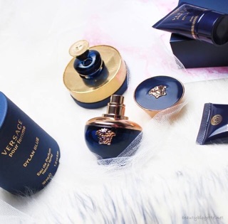 Nước hoa Versace Dylan Blue Pour Femme 5ml (unbox)
