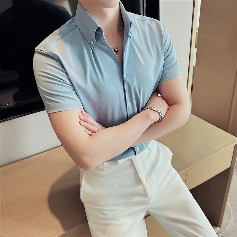 Áo Sơ Mi Nam Cổ Cao Kiểu Mới Cộc Tay,Phong Cách Hàn Quốc, Vải Lụa Cao Cấp , Fom Slimfit Ôm Body , Co Giãn Mặc Thoải Mái