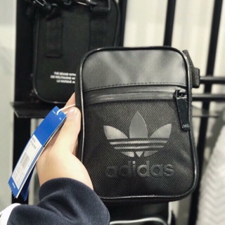 Túi mini bag Adidas cực đẹp