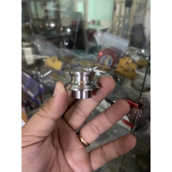 Cục Canh Bánh Trước Wave Dream Future