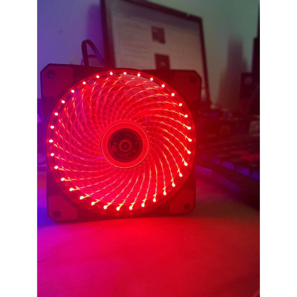 [Xả kho] Fan led 12cm Hổ trợ 33 bóng đèn led màu đỏ .