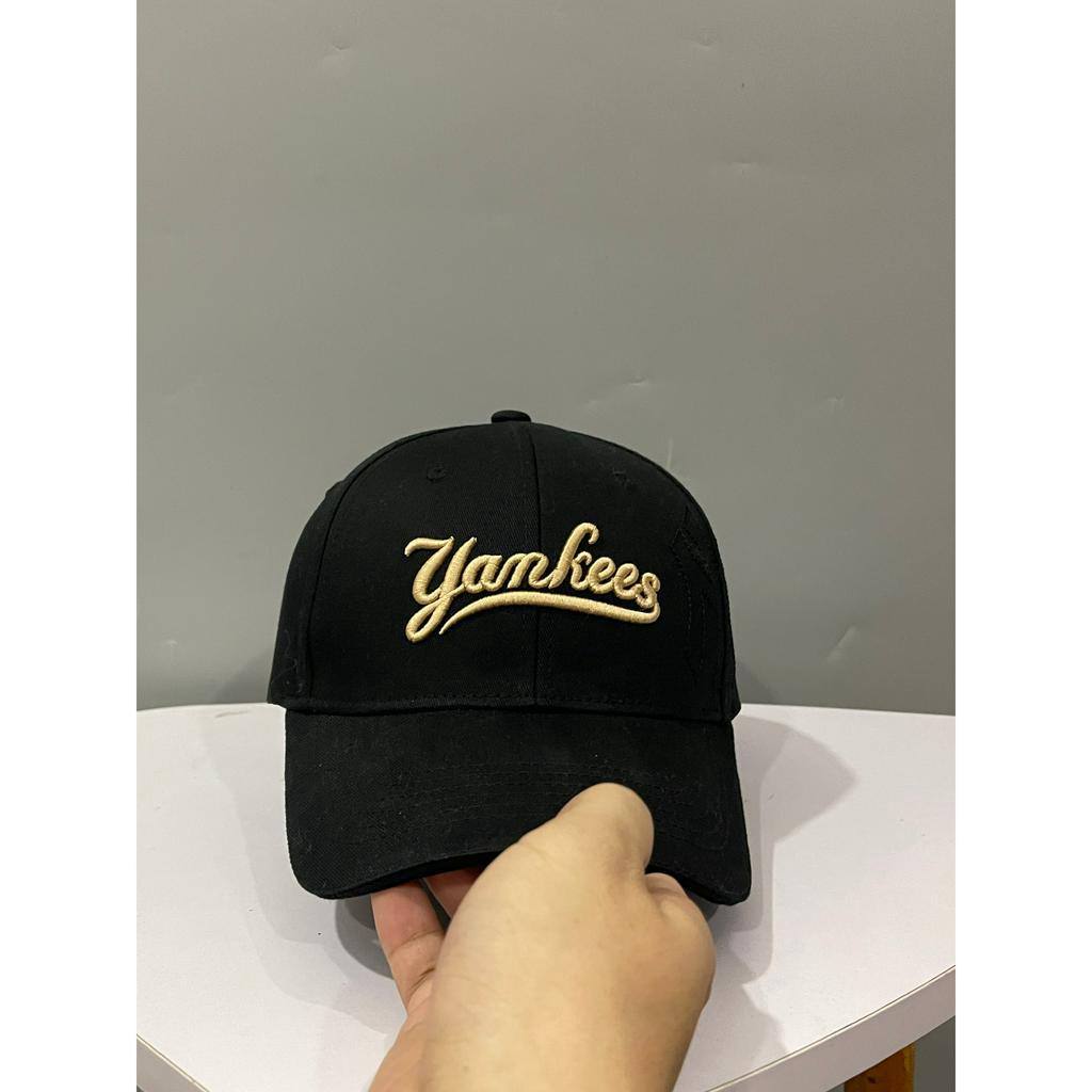 Mũ lưỡi trai Yankes đen logo Vàng cá tính dành cho cả nam và nữ full hộp để làm quà tặng