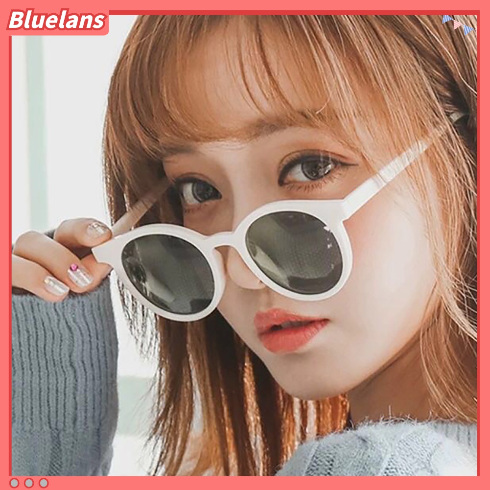 Kính Mát Kiểu Dáng Đơn Giản Cho Nữ