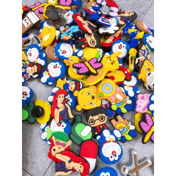 Sticker siêu cute cho dép cross