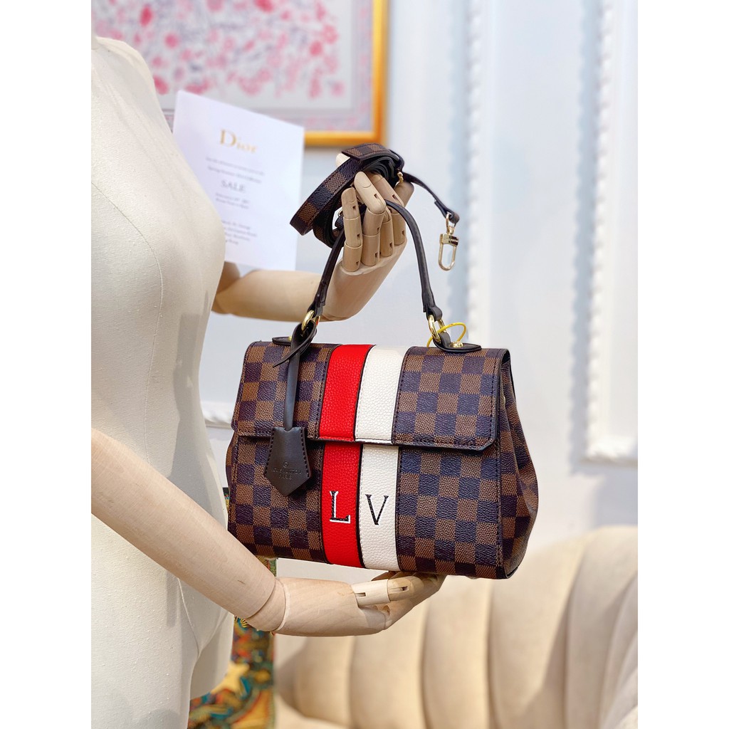 Túi Xách LV Cluny Hoạ Tiết Ô Nâu Siêu Sang Chảnh Thích Hợp Đi Dự Tiệc