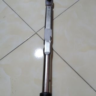 Cờ lê lực tonichi 200Nm cũ