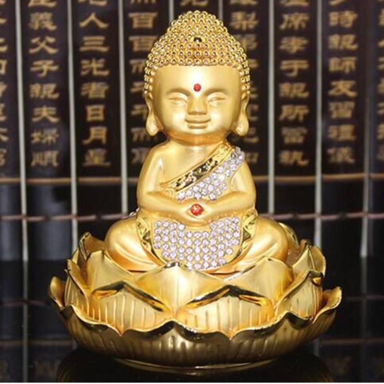 Tượng Phật Thích Ca Đính Đá